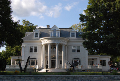 Rice Mansion Inn